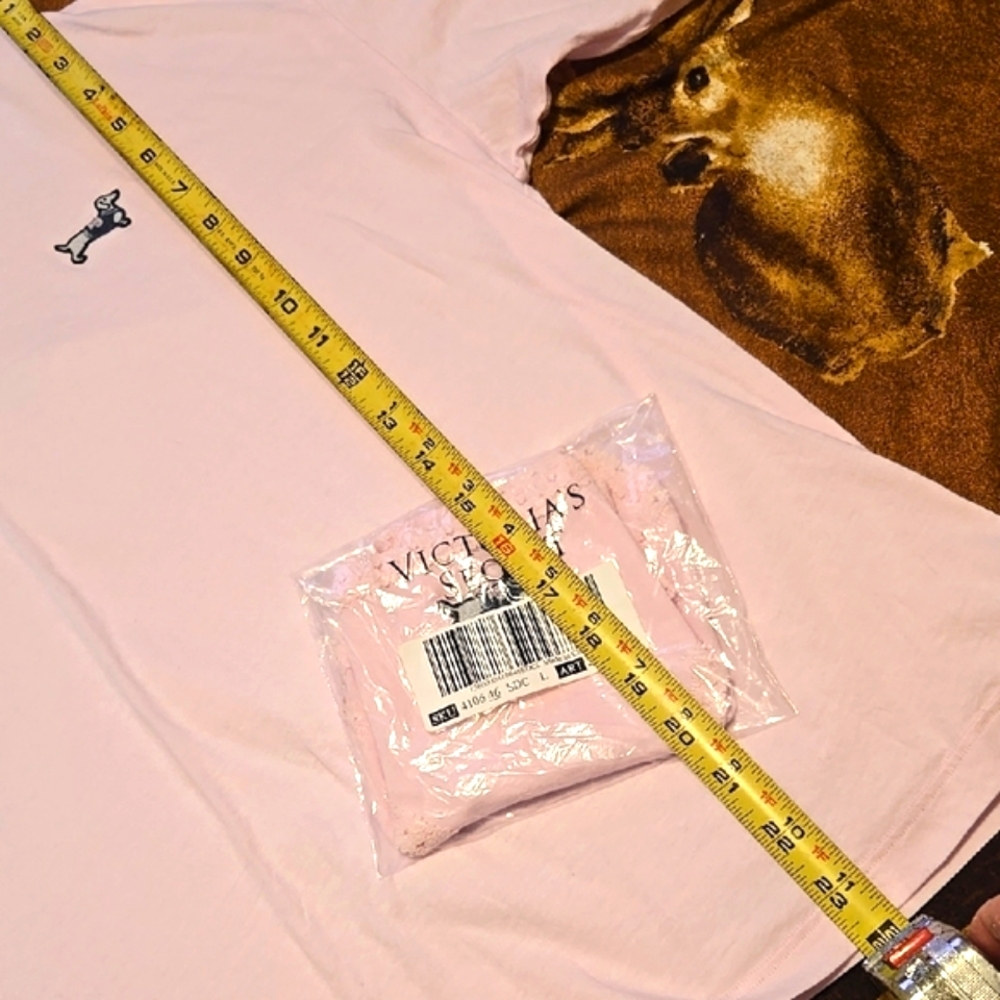NIB - Victoria's Secret Pink Tee & Panties w/Dog Emblem - NIB - Picture 11 of 13